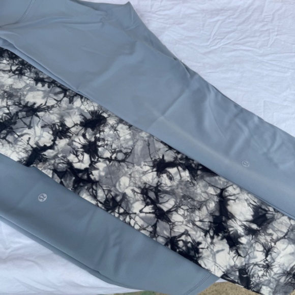 Lululemon Leggings Size 10 Lot of 3 - Picture 2 of 6